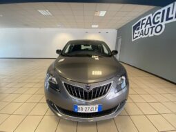 
										Lancia Y Hybrid full									