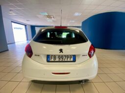 
										Peugeot 208 1.2 PureTech Turbo 110 CV GT Line Automatica full									