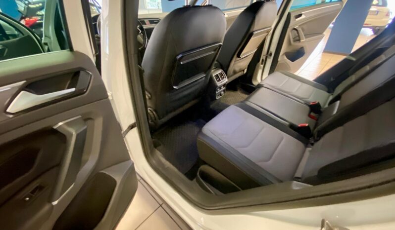 
								VOLKSWAGEN TIGUAN 2.0 BiTDI 240 CV DSG 4MOTION EXECUTIVE R-LINE – FULL OPTIONAL full									