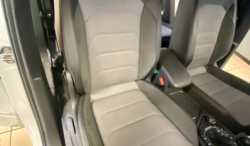 
								VOLKSWAGEN TIGUAN 2.0 BiTDI 240 CV DSG 4MOTION EXECUTIVE R-LINE – FULL OPTIONAL full									