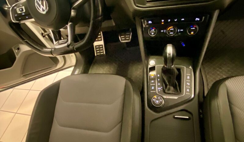 
								VOLKSWAGEN TIGUAN 2.0 BiTDI 240 CV DSG 4MOTION EXECUTIVE R-LINE – FULL OPTIONAL full									