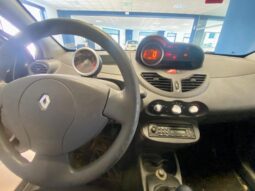 
										RENAULT TWINGO 1.2 16V 75 CV full									