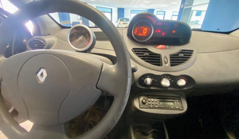 
								RENAULT TWINGO 1.2 16V 75 CV full									