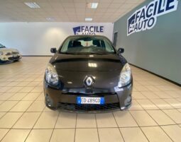 
										RENAULT TWINGO 1.2 16V 75 CV full									