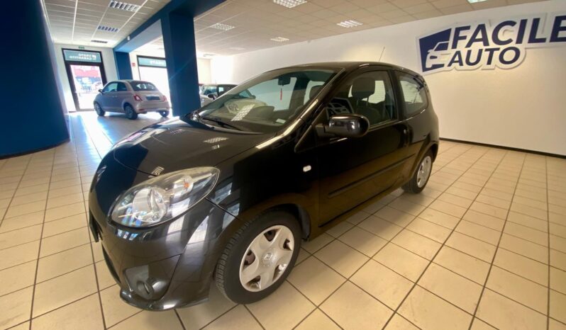 
								RENAULT TWINGO 1.2 16V 75 CV full									