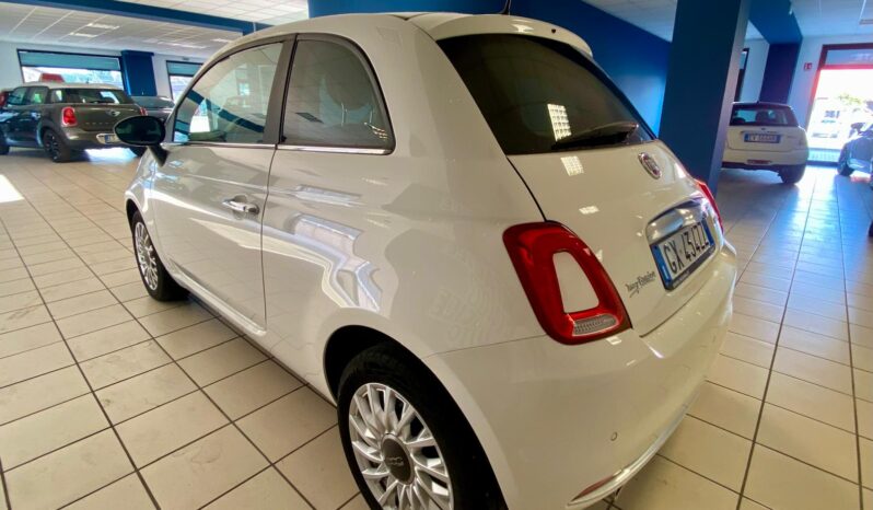 
								FIAT 500 1.0 HYBRID 70 CV full									