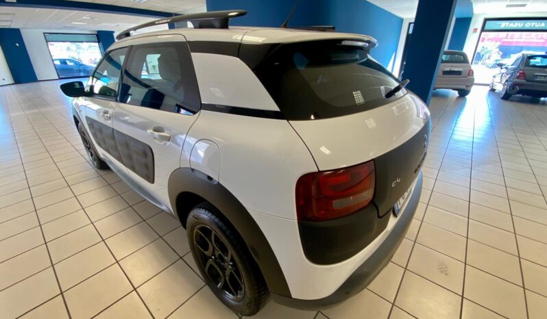 
								Citroën C4 Cactus 1.2 full									