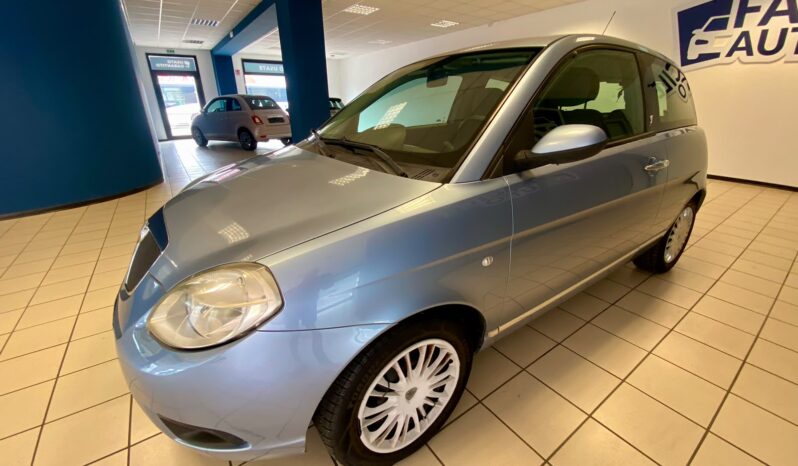 
								Lancia Ypsilon Benzina/GPL – 2007 – 167.800 km full									
