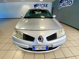 
										RENAULT MÉGANE 1.5 dCi 105 CV – SERIE SPECIALE – €1.650 full									