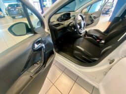 
										PEUGEOT 208 1.2 82 CV 5 PORTE – € 7.900 full									