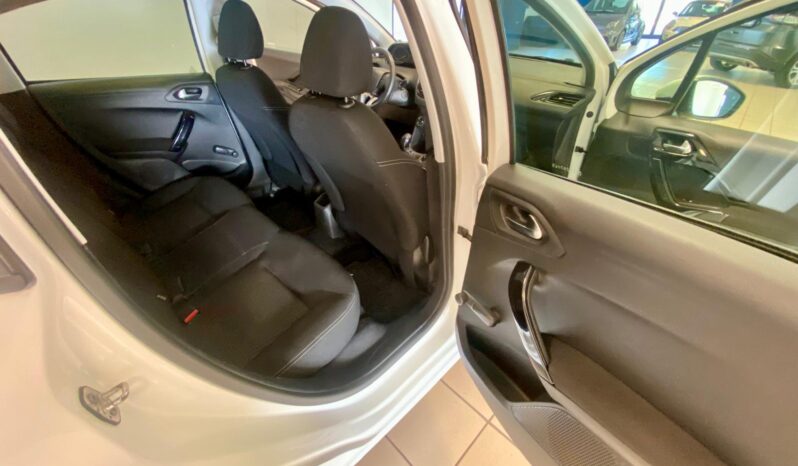 
								PEUGEOT 208 1.2 82 CV 5 PORTE – € 7.900 full									