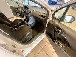 
										PEUGEOT 208 1.2 82 CV 5 PORTE – € 7.900 full									