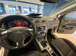 
										FORD FOCUS STATION WAGON TITANIUM full									
