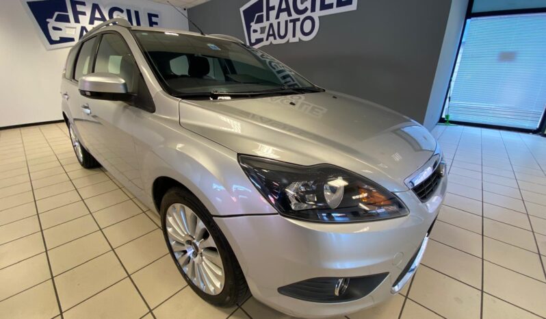 
								FORD FOCUS STATION WAGON TITANIUM full									