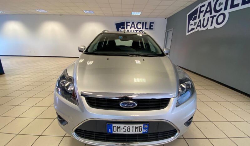 
								FORD FOCUS STATION WAGON TITANIUM full									